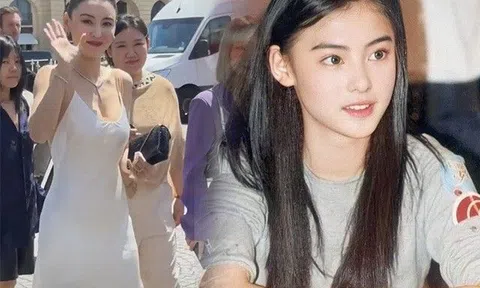 "Quốc sắc thiên hương" Trương Bá Chi bị vây quanh giữa phố, không ảnh chụp lén nào dìm nổi, da nét căng như vẽ