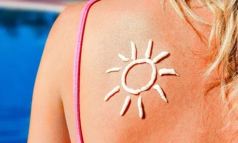 Hai bước chủ chốt giúp cứu da cháy nắng