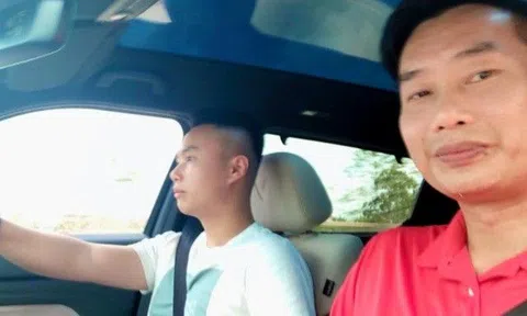 Sếp lớn VTV khoe ảnh con trai gần 1m9 lái xe hơi, dân mạng xuýt xoa: "Ông bố hạnh phúc nhất năm"