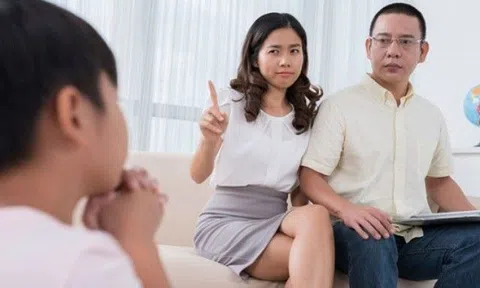 Cậu ấm ở Sài Gòn được bao bọc như trứng mỏng, một ngày lớp 10 bỗng phát hiện mắc HIV khiến cha mẹ rụng rời