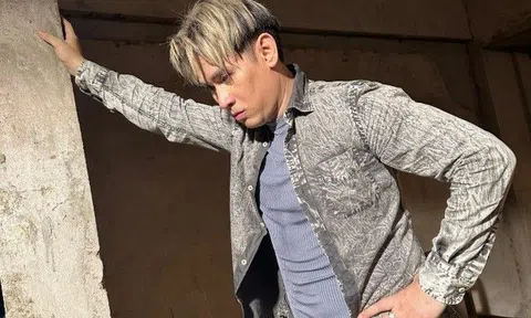 Nguyên Vũ bị "cấm diễn" ở sân khấu ca nhạc chỉ vì một hành động, "vồ ếch" trầy trụa khắp người, rách cả quần