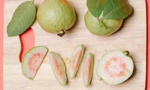 Loại quả bình dân bán đầy chợ, giàu vitamin C gấp 20 lần cam, chăm ăn thì đẹp da, ít ốm lắm