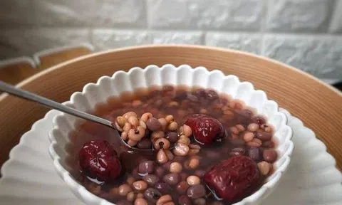 Ngày Thất Tịch, ăn đậu đỏ với 5 thứ này không chỉ tình yêu "nở hoa" mà nhan sắc lẫn sức khỏe đều thăng hạng