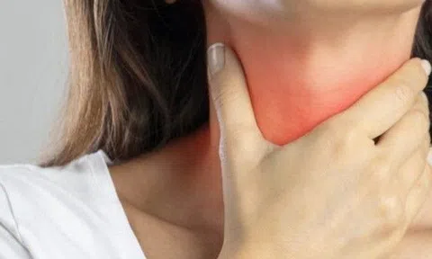 5 cách giảm đau họng do virus nhanh, hiệu quả