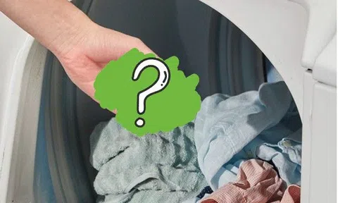 Quần áo giặt xong nhăn nhúm? Cho thứ 0 đồng này vào máy giặt, đảm bảo đồ lấy ra phẳng phiu, thơm phức