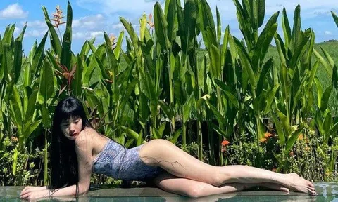 Cô gái Hàn đẹp nhất hành tinh có gương mặt nữ thần, thân hình quyến rũ in đầy vết mực