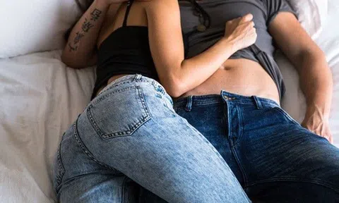 5 vùng kích thích nhất của nam giới, người phụ nữ biết chạm đúng điểm sẽ khiến chàng thêm sung mãn