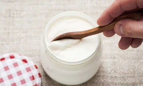 Người thường xuyên ăn sữa chua, đường ruột thay đổi thế nào? Nhiều người chọn sai loại sữa chua, càng ăn càng hại