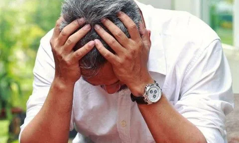 Ông chồng ở Sài Gòn bị vợ nghi có nhân tình vì trốn quan hệ suốt một năm, sự thật càng cay đắng