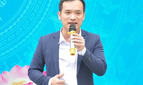Thầy giáo trẻ trăn trở với mô hình giáo dục hạnh phúc