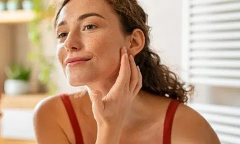 Nhiều phụ nữ tìm "trăm phương ngàn kế" để giảm lão hóa nhưng lại bỏ qua 11 cách cực dễ mà hiệu quả 