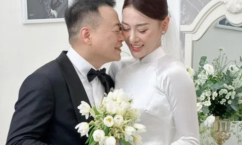 Phương Oanh mang thai đôi, hoãn cưới với Shark Bình