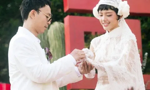 Gia thế chồng thiếu gia, dùng đồ hiệu tiền tỷ vừa làm lễ ăn hỏi với "Cô em trendy" Khánh Linh