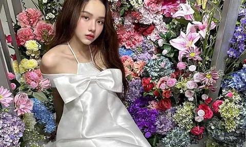 Hot girl có bầu không ai biết, khéo che bụng bằng loạt đồ xinh như công chúa