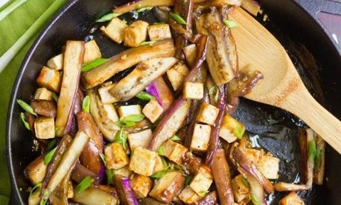 "Rau trường thọ của hoàng đế" giúp ngừa ung thư đường tiêu hóa, chỉ có 1g chất béo nhưng 4 người cấm kỵ ăn