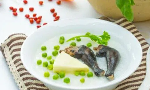 Món ăn được ví là “sâm trắng” cho người cảm lạnh, nhiều người dùng ăn sáng giảm cân nhưng chuyên gia cảnh báo điều nguy hiểm