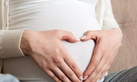 Chồng muốn thụ tinh nhân tạo với trứng của em dâu thì đứa trẻ chào đời có mang ADN của vợ không?