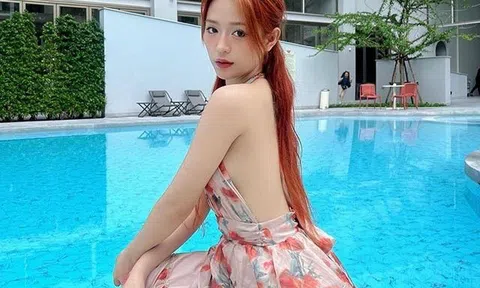 Mỹ nhân Biên Hoà khoe body quyến rũ vẫn chuẩn gái ngoan, nhờ chiếc váy "kín trước hở sau"