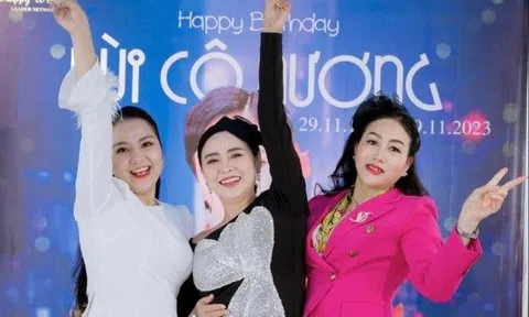 Bùi Thanh Hương ‘trốn chồng’ đón sinh nhật sớm cùng Happy Women miền Nam