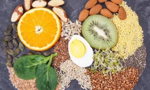7 dấu hiệu cơ thể "đòi" thêm vitamin, ai không phát hiện và thay đổi cách ăn sớm dễ gặp chuyện