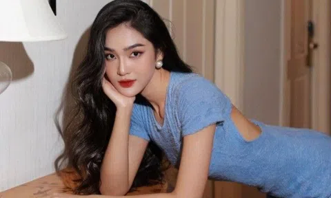 "Tiểu tam" màn ảnh quê Thanh Hóa mặc đẹp tôn đường cong mãng xà, diện xuyên thấu đầy quyến rũ