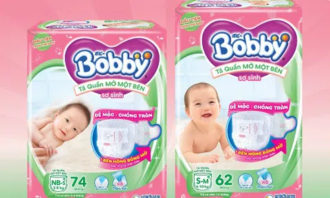 Bố bỉm thay tã cho con: "Chuyện nhỏ" khi có Tã Quần Mở Một Bên Bobby