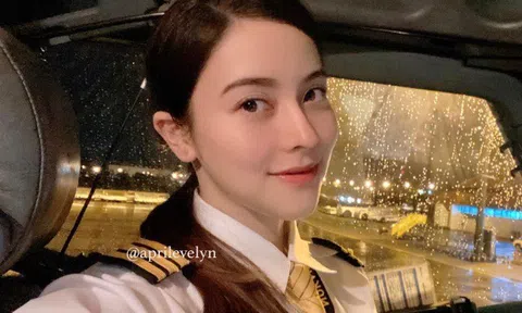 Nữ phi công đẹp nhất lịch sử Thái có visual như tiên giáng trần, body hot chẳng kém Hoa hậu