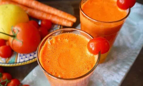 4 công thức nước ép cà chua dễ làm buổi sáng, giúp đẹp da lại tăng đề kháng, giải độc cơ thể