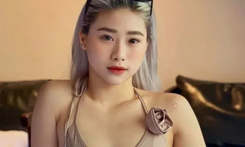 Hotgirl làng thể dục dụng cụ bị gạch tên khỏi đội tuyển, ăn mặc nửa kín nửa hở hút mắt