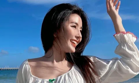 Nữ thần học đường có khung xương đẹp không kém hoa hậu, chơi bộ môn "buồn ngủ" giữ body