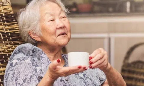 Người dân 5 khu vực trường thọ nhất thế giới chăm ăn gì để sống tới hơn 100 tuổi? Có 1 món họ rất ít ăn
