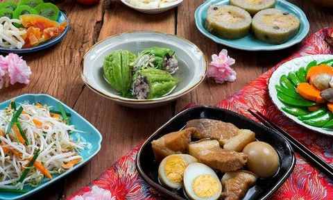 Mâm cỗ ngày Tết gần 7000 calo, ăn uống thế nào để giữ dáng và khỏe mạnh cho mọi sự hanh thông?