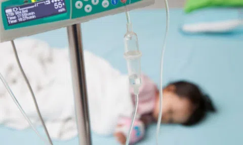Bé gái bị chết não vì sai lầm khi dùng loại thuốc được nhiều người ví như “thần dược” chữa bách bệnh