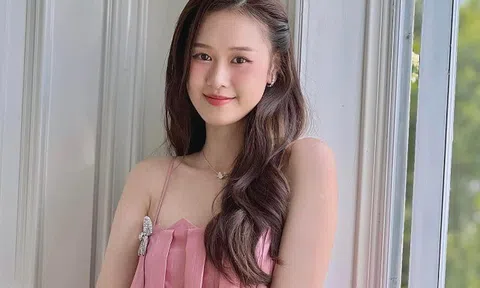 "Nữ nhân viên mát-xa" trong phim Trấn Thành ngoài đời xinh như hoa, không hở bạo vẫn đẹp hút hồn