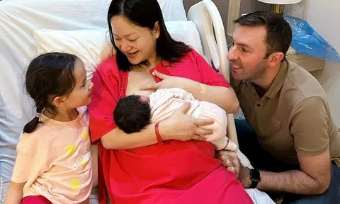 Sao Việt 24h: Để mặt mộc cho con ti sữa hậu sinh nở, Lan Phương trào nước mắt vì 1 câu nói của chồng ngoại quốc