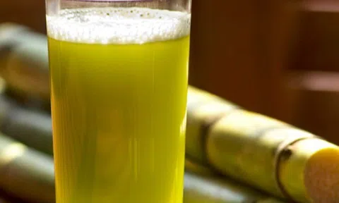 Loại cây ai cũng chỉ nghĩ ép lấy nước uống, hóa ra đem hấp chín vừa ngon, bổ lại dưỡng ẩm cực tốt cho phụ nữ