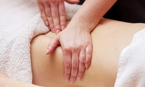 Sau khi massage toàn thân, người đàn ông yêu cầu nhân viên làm thêm một việc, không ngờ gặp họa sau đó 1 tuần