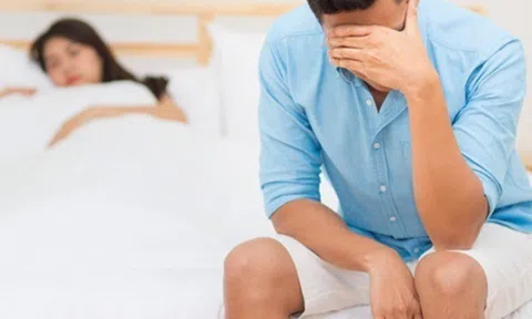 Vợ ám ảnh không dám ngủ cùng chồng vì lý do nhiều nam giới tự hào, không ngờ đó là dấu hiệu bệnh lý