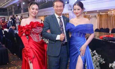 NSND Nguyễn Hải phong độ bên 2 nàng hậu Phan Kim Oanh và Sao Mai