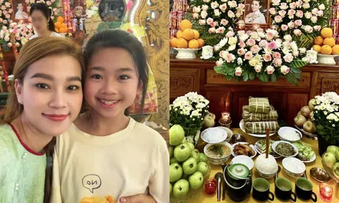 Lavie con gái Mai Phương cười tươi trước di ảnh của mẹ, mâm cúng ngày giỗ khiến người xem ấm lòng