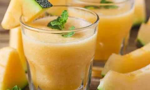Vì sao nhiều người ăn loại dưa "siêu ngon và mát" này dễ tiêu chảy, đau bụng? Có phải dưa bị "ủ thuốc" quá nhiều?