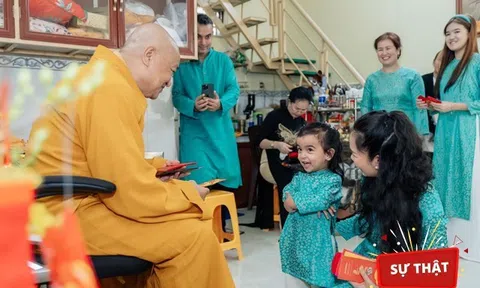 Ca sĩ Việt có bố là tu sĩ, cả nhà đẻ lẫn nhà chồng Chủ tịch có điểm chung đáng ngưỡng mộ