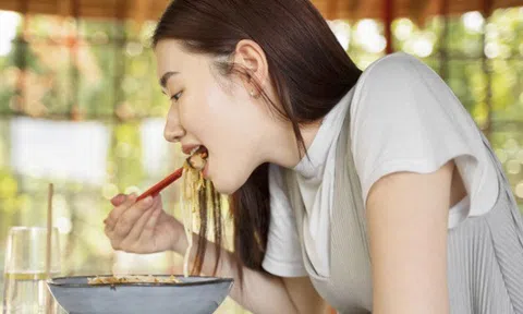 Người xưa nói “nhai kỹ no lâu” nhưng nếu thời gian bạn ăn một bữa nhiều hơn số phút này thì dễ đoản thọ
