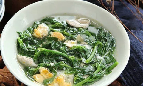 Rau này không bao giờ lo dính hóa chất, lại chứa thành phần bổ máu, ngừa ung thư, ra chợ thấy nên mua ngay