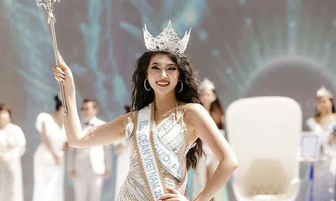 Nàng hậu Việt đăng quang không ai quan tâm, giờ đổi thay sánh ngang H'Hen Niê trên sàn catwalk