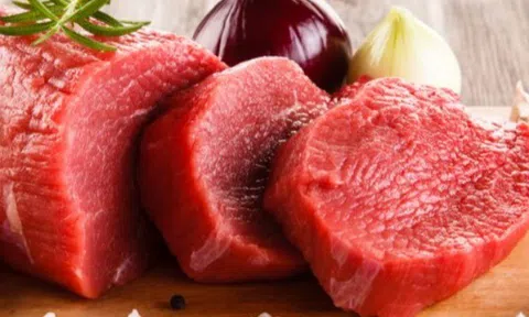 Thịt bò và hải sản, ăn nhiều loại nào dễ ung thư hơn? Hai loại thịt người Việt hay ăn nhất lại dễ gây bệnh