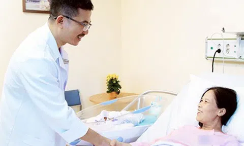 Con cháu ở xa, ông bà ngoại cô đơn, quyết sinh thêm con cho “vui cửa vui nhà” và cái kết có hậu