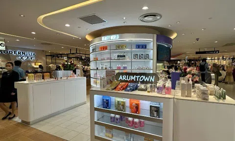 BeautyWorld khai trương rực rỡ tại Takashimaya: Bùng nổ ưu đãi cùng Hanskin, Arumtown, Huxley và Secret Key