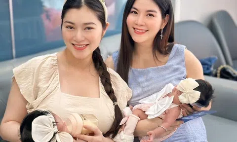 Thanh Trúc - Kha Ly đọ nhan sắc sau 1 tháng ở cữ, 2 ái nữ đều được mẹ sắm phụ kiện điệu đà