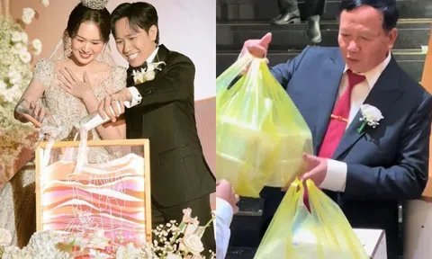 Ba ruột Anh Đức mang đồ ăn còn lại từ đám cưới của con trai về, nhận nhiều lời bình luận của cư dân mạng